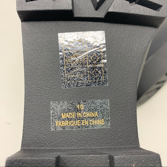 Jeffrey Campbell Hydra Waterproof Chelsea Boot - like NEW - Picture 6 of 7